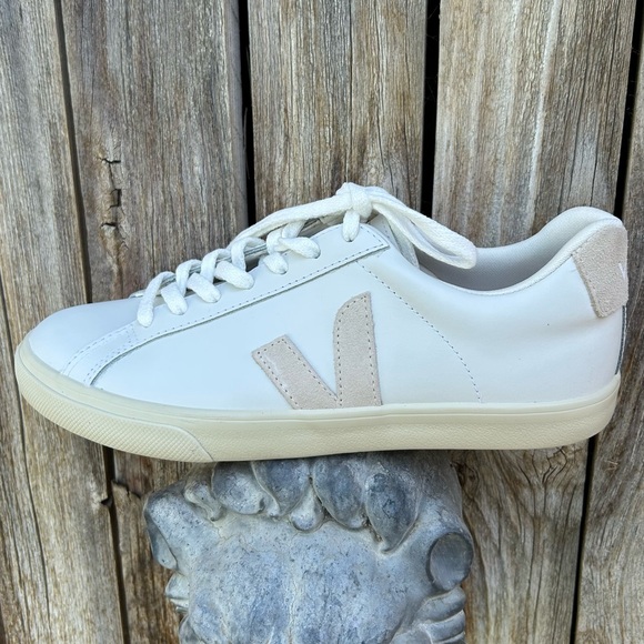 New Veja Esplar Logo Low Top Sneaker Leather Extra White Sable 40
